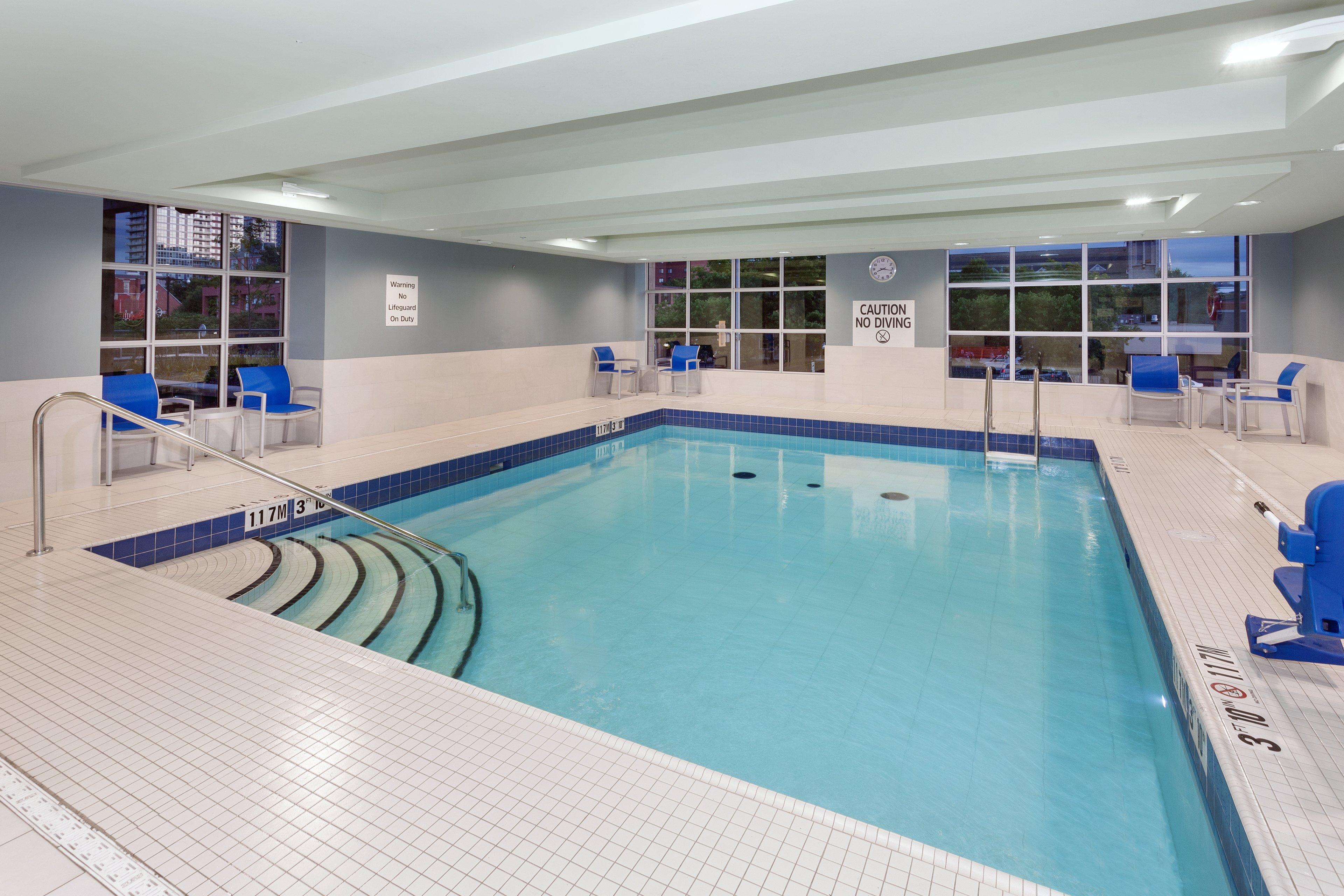 Express & Downtown East By Ihg Hotel Ottawa